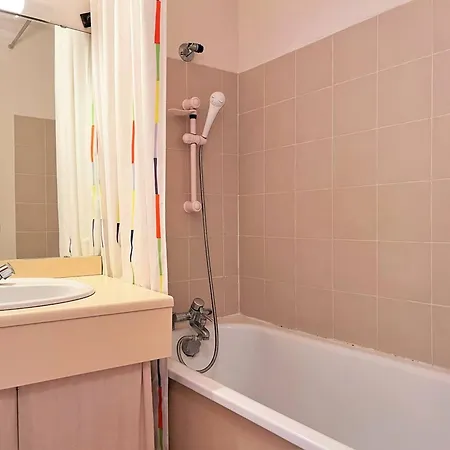 Lägenhet Duplex 3 Pieces Avec Grandes Terrasses Et Parking - 6 Couchages - Proche Plage, - Fr-1-251-534 Le Lavandou