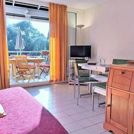 Duplex 3 Pièces Avec Grandes Terrasses Et Parking - 6 Couchages - Proche Plage, - Fr-1-251-534